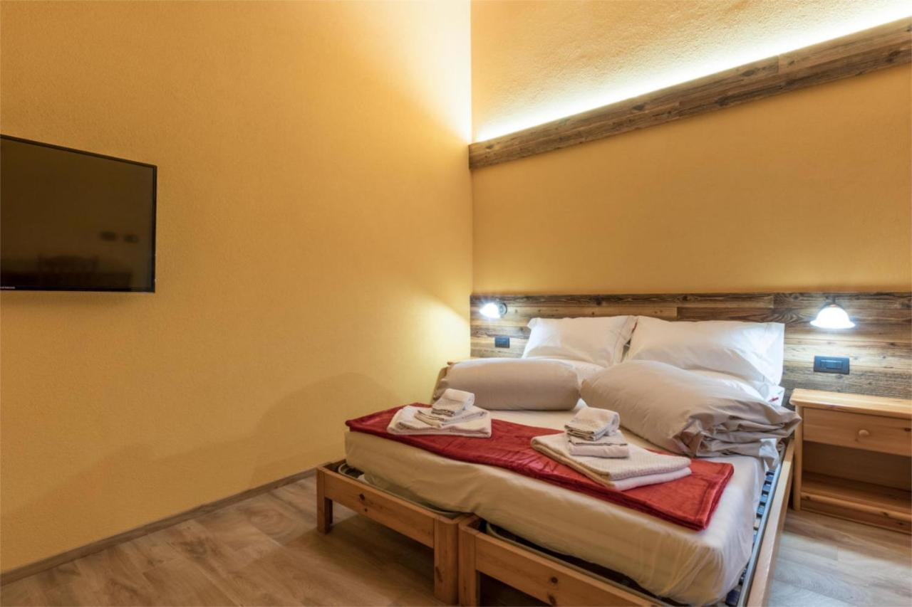 Double Room,926682361:JPEG